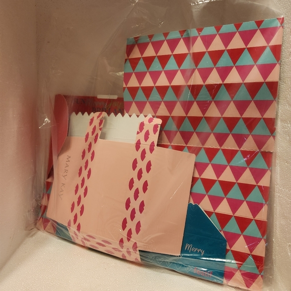 Mary Kay gift boxes Special Edition - Picture 1 of 4